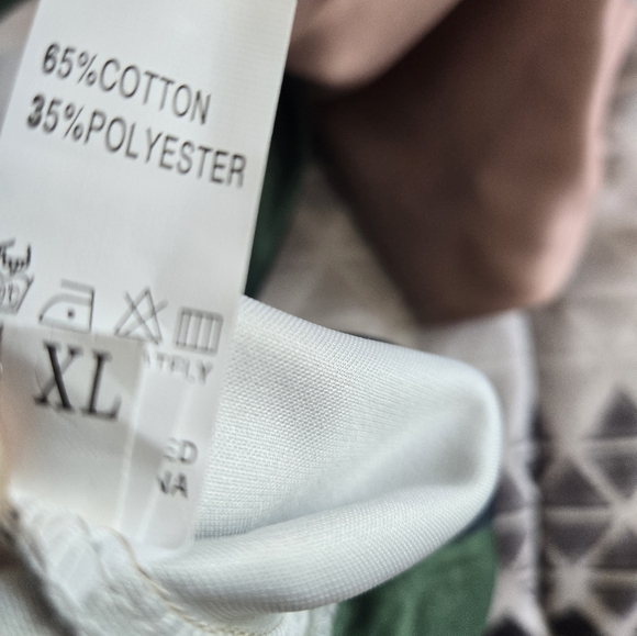 Men's Ugly Christmas Sweater - Picture 3 of 4